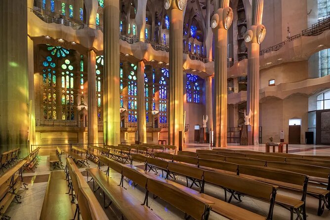 Sagrada Familia Small-Group Tour With Priority Access & Guide - Cancellation Policy