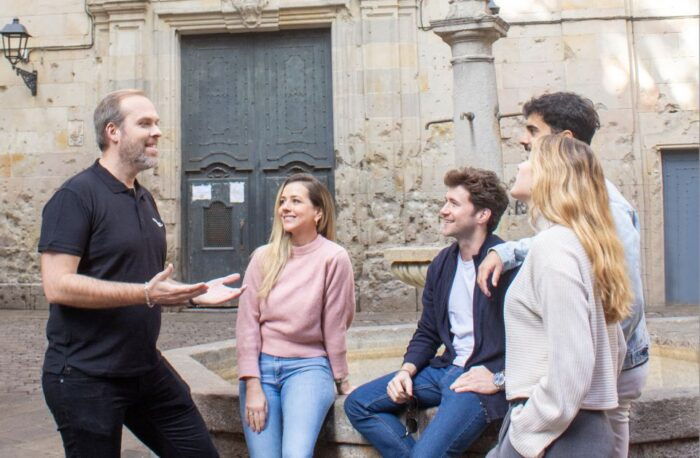 Sagrada Familia With Official Guide & Fast-Track Entry - Architectural Significance of Sagrada Familia