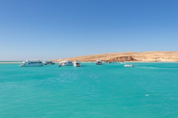 Sahl Hasheessh: Orange Island Speedboat, Snorkel & Parasail - Highlights of the Tour