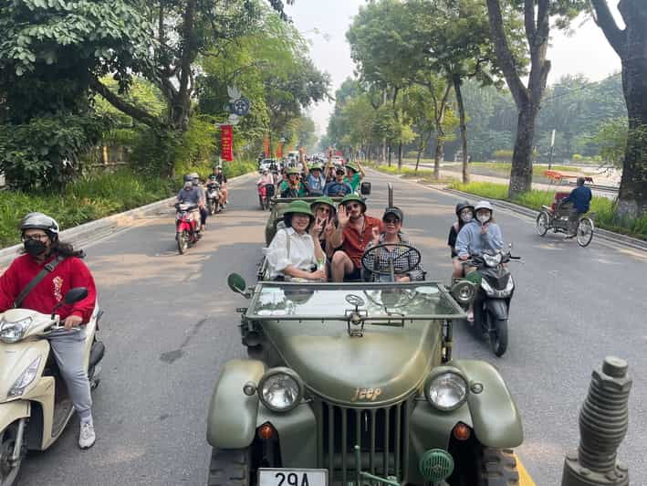 Sai Gon Jeep By Night Street Food Tour 4 Hours - Itinerary Details