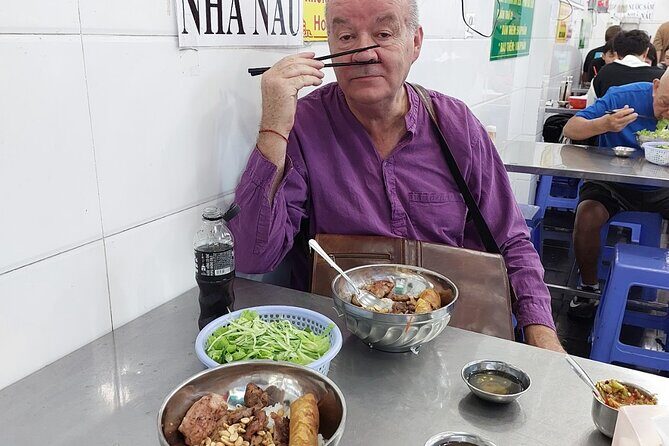 Sai Gon Local Food With White Vespa Scooter Tour - Final Thoughts: Is This Tour Right for You?