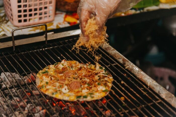 Saigon: Authentic Street Food With Female Rider - Customizing for Dietary Preferences