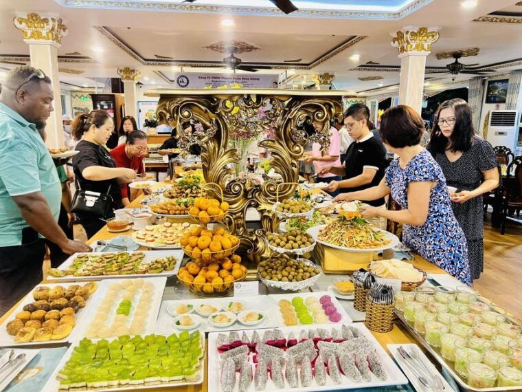 Saigon by Night and Dinner on Cruise - Cruise Highlights