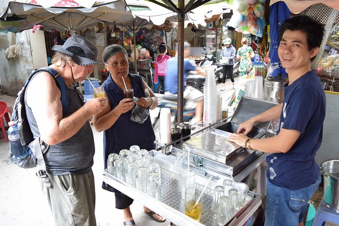 Saigon City One Day Discover By Cyclo Ride Private Tour With Guide - Cancellation Policy