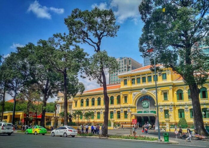 Saigon City Tour In The Afternoon by Car - Jade Emperor Pagoda