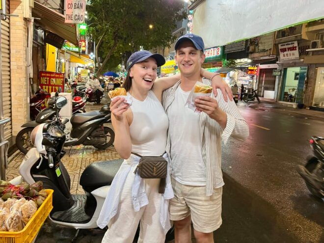 Saigon Delicious Vegan Foods, Vegan Tasting Walking Tour - Delicious Vegan Tastings