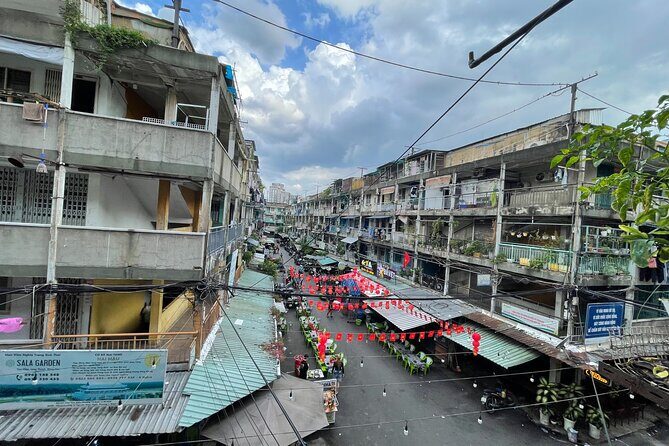Saigon Flavor Ride - Transportation and Group Dynamics