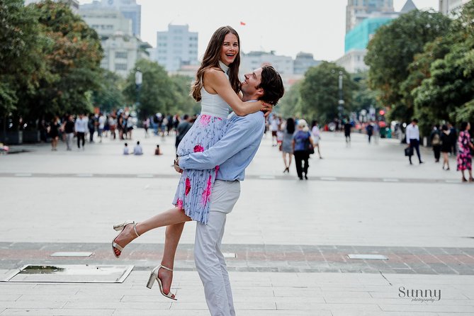 Saigon Iconic Phototour for Pre-Wedding/Couple/Group - Meeting Point Details