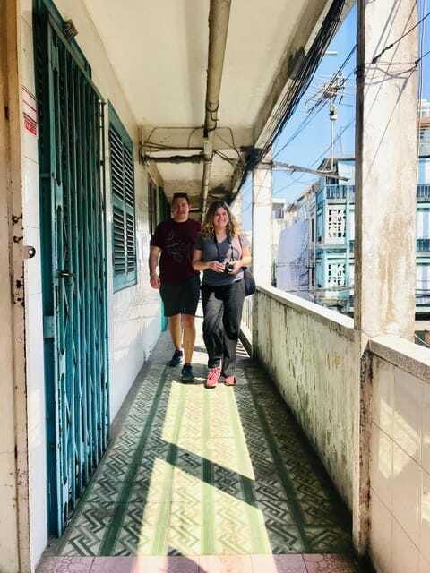 Saigon Local Sightseeing Walking Tour - Local Community Interactions