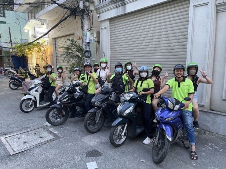 Saigon: Night Craft Beer and Street Food Tour By Vespa - Tour Highlights and Itinerary