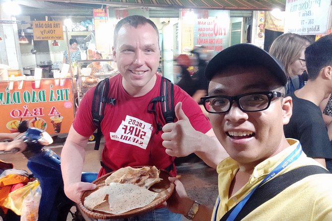 Saigon Night Street Food Tour (Bike The Night) - Itinerary Details