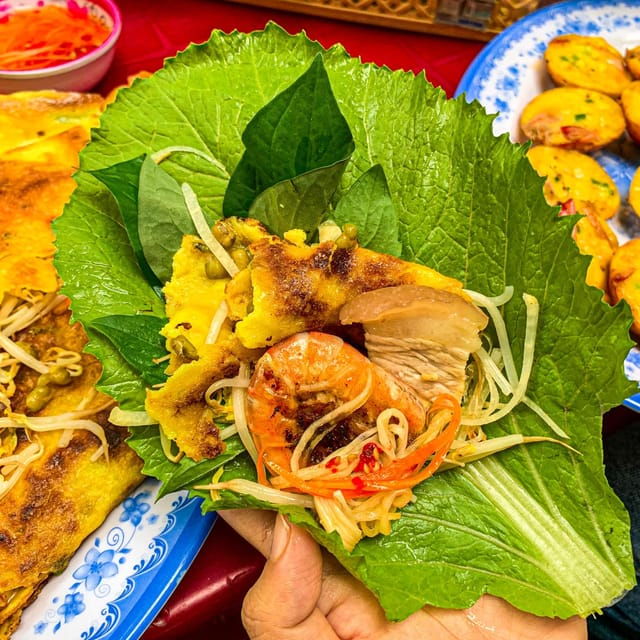 Saigon Seafood & Craft Brews on Walking or Scooter - Culinary Delights to Savor