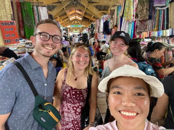 Saigon Sites and Stories - Walking Tour - Tipping Guidelines