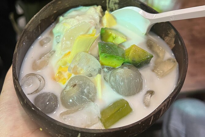 Saigon Street Food By Night - Foodie City Private Tour With Local Guide - Tour Highlights