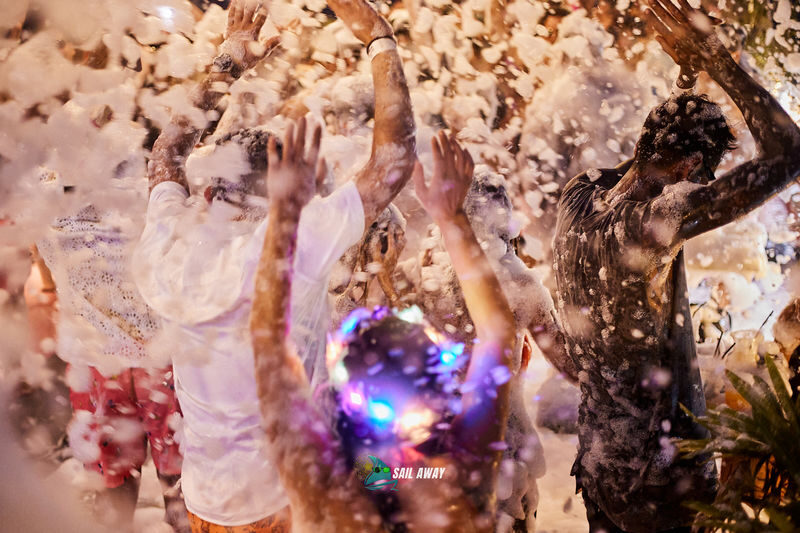 Sail Away | Phuket Boat Party | Phukets No1 Boat Party - Music, crowd and the foam finale