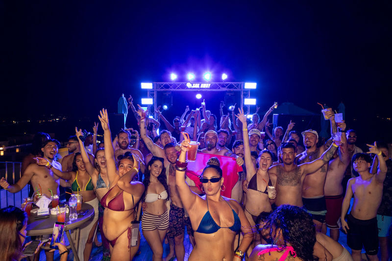 Sail Away Rooftop Pool Party in Phuket - Music, drinks and the crowd