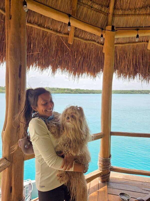 Sail for 4 hours in the most SECRET spot in Bacalar. INCLUDES Beach Club. - A quick intro to this unique Bacalar experience