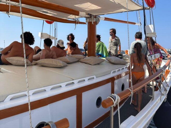 Sail the Turquoise Waters: Paros and Antiparos Boat Tour - Itinerary
