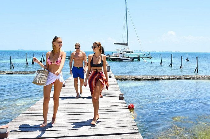 Sail to Paradise Catamaran Tour with Snorkel and Beach Club - Lunch and Beach Club Relaxation  