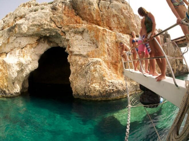 Sail Turkey: 18 to 39s Young Adults Gulet Cruise - Included Meals and Services