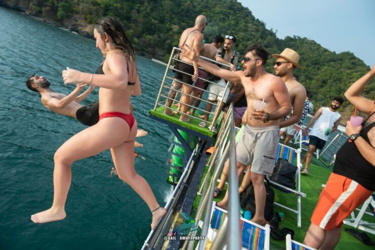 Sailaway Phuket Boat Party - Event Highlights