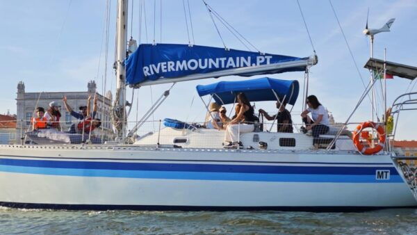 Sailboat River Tejo Tour 2h - Duration and Price