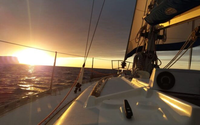 Sailboat Sunset Trip in Menorca - Customer Feedback and Ratings