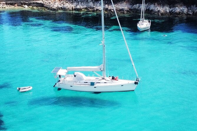 Sailboat Tour to the Island of Cannes - Tour Experience