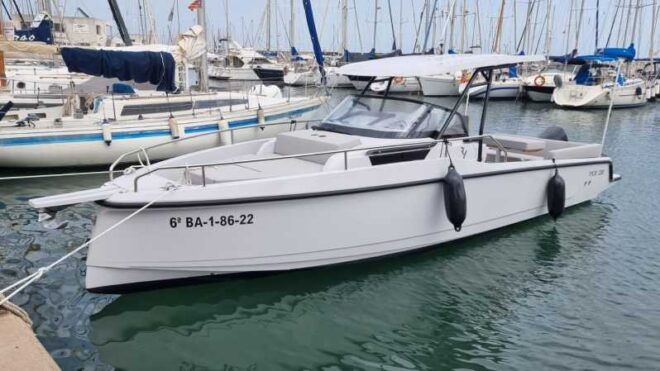 Sailing Along the Coast of Barcelona. - Pricing and Reservations