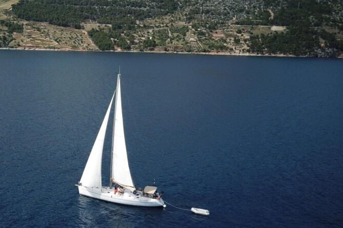 Sailing Boat Small Group Kleftiko and Sikia Cave West of Milos - Good To Know