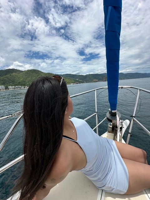 Sailing Boat Tour + Visit to "Los Arcos" Islands + Snorkel - Inclusions
