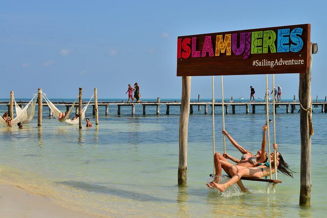 Sailing Catamaran with Open Bar to Isla Mujeres - The Sum Up