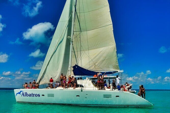 Sailing Experience to Isla Mujeres with lunch and Premium Open Bar - Considerations and Tips