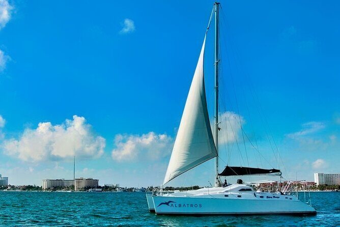 Sailing Experience to Isla Mujeres with lunch and Premium Open Bar - Who This Tour Is Perfect For