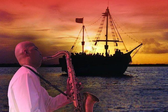 Sailing & Romantic Dinner: Cancún Lagoon Wonderful Date" - The Gourmet Lobster Dinner