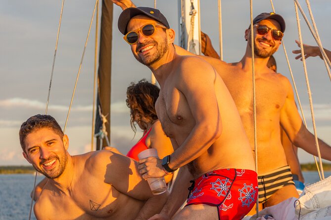 Sailing Tour Through the Lagoon of the 7 Colors - Tour Details
