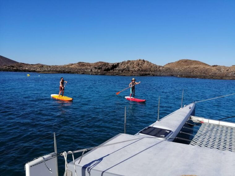 Sailing Tour to Papagayo Beach. - Catamaran Details