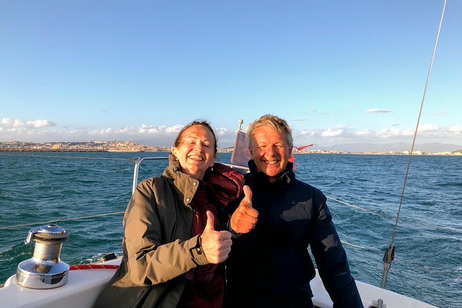Sailing Towards the Devils Saddle - Meeting and Pickup