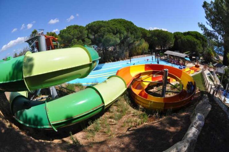 Saint-Cyr-sur-Mer: Aqualand Water Park Entry Ticket - Key Points