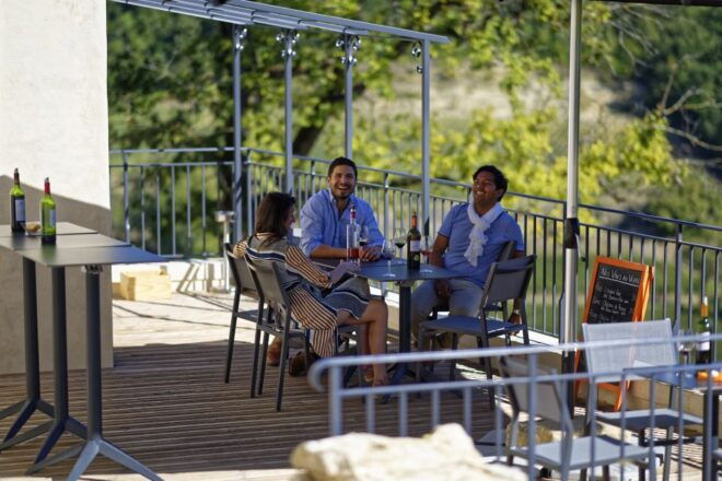 Saint-Emilion: 2 Guided Winery Visits & Picnic Lunch - Common Questions