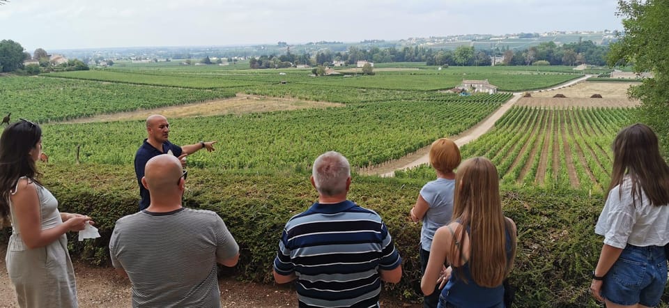 Saint-Émilion E-Bike Tour: Lunch, 2 Tastings & Transfers - Meeting Point