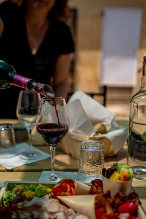 Saint-Émilion: Wine Tour by Electric Bike and Lunch - Tour Highlights