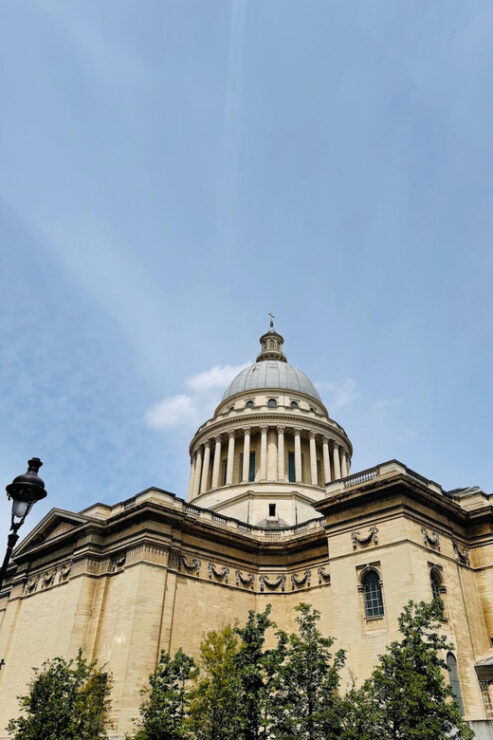 Saint-Germain. the Luxury and Intellectual Side of Paris. - Key Points