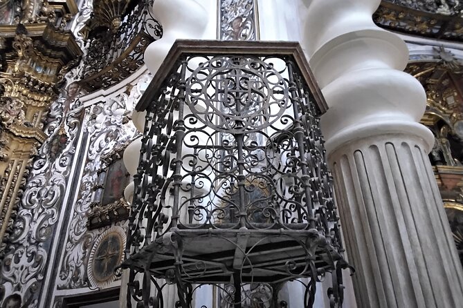 Saint Luis De Los Franceses Church - Overview and Location