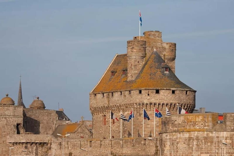 Saint-Malo: Breathtaking landscapes and History Walking Tour - Good To Know