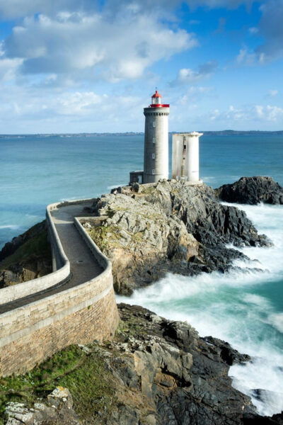 Saint-Malo & Dinard- Day Trip With Luxury Minivan From Paris - Pricing Information