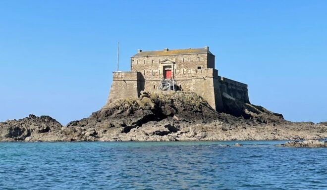 Saint-Malo: Emerald Coast Boat Trip With Guide - Booking Information