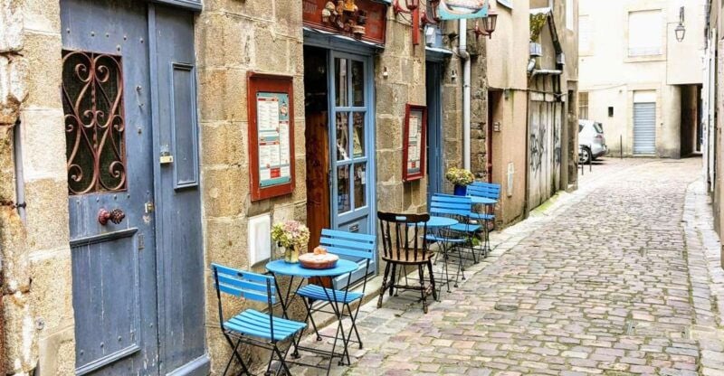 Saint Malo: Leisurely Stroll Through Historical Old Town - Key Attractions to Discover
