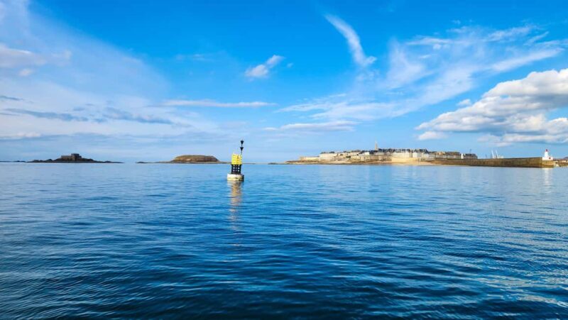 Saint-Malo: Sailing & discovering the Bay - The Boat and Guides: Comfort, Safety, and Expertise