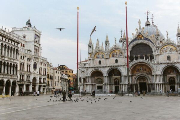 Saint Mark Basilica & Glass Factory Tour - Directions